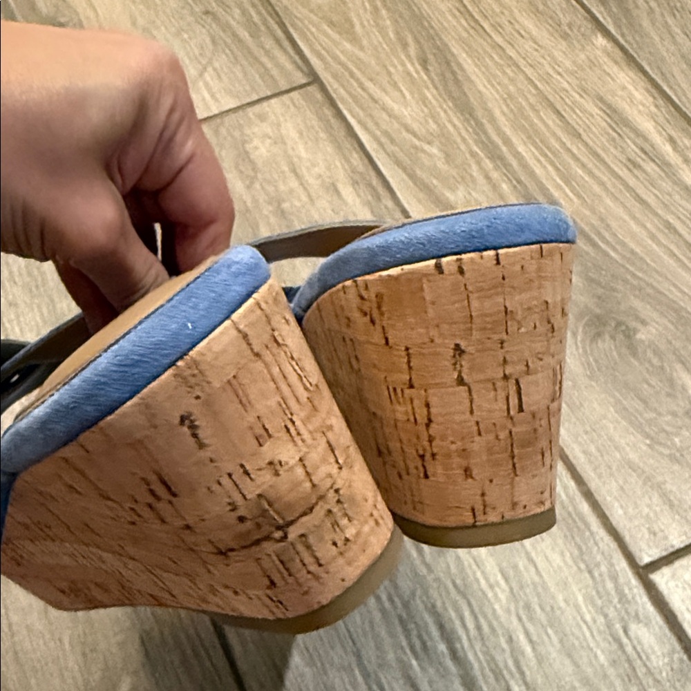 New Giani Bernini Light Blue Suede Crisscross Cork Wedge Slide Sz 9.5 M - Picture 8 of 9